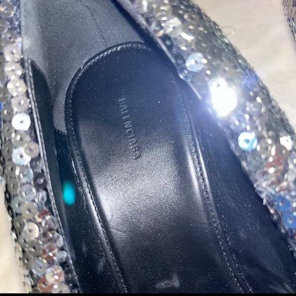 BALENCIAGA Silver Sequin Pumps Heels EU 41 US 11 Puffy Pointed Toe Sparkle NEW - Picture 11 of 16